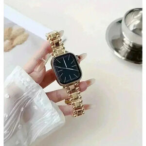 Elegant Stainless Steel Apple Watch Band